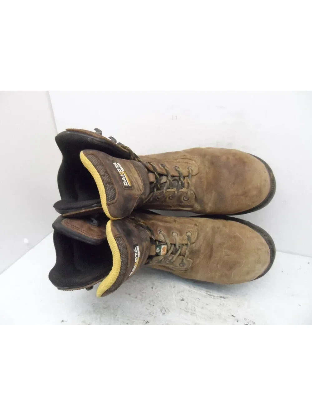 Dakota Men's 8800 8 Inch Composite Toe Composite Plate Work Boot Brown 10.5M